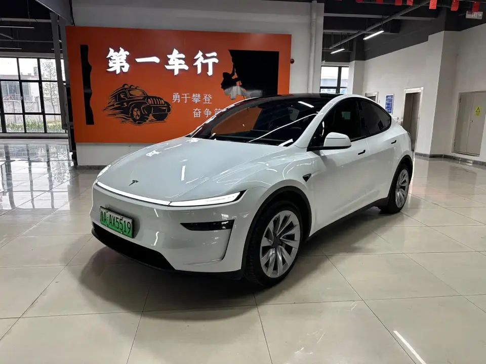 Tesla Model Y Facelift Long Range Rear-Wheel Drive 2026