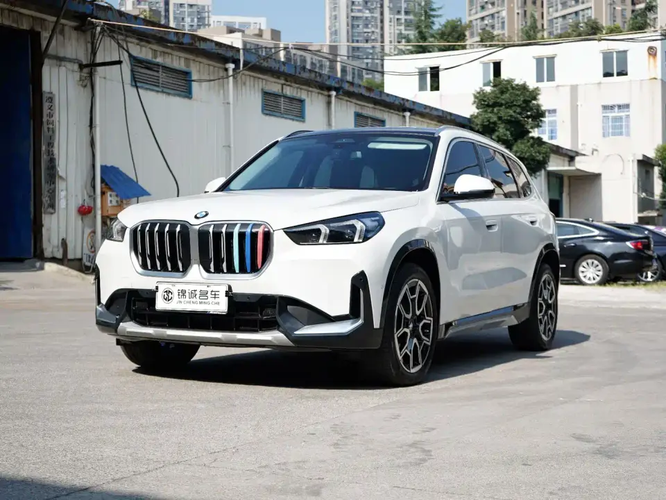 BMW X1 sDrive25Li X Design Package 2025