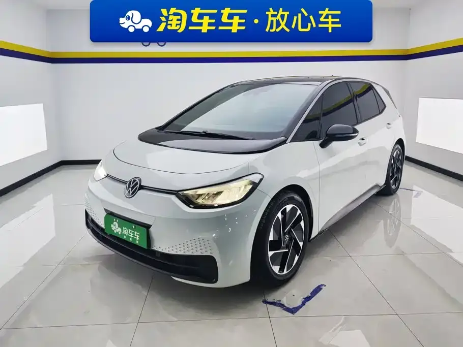 Volkswagen ID.3 Outstanding Edition 2024