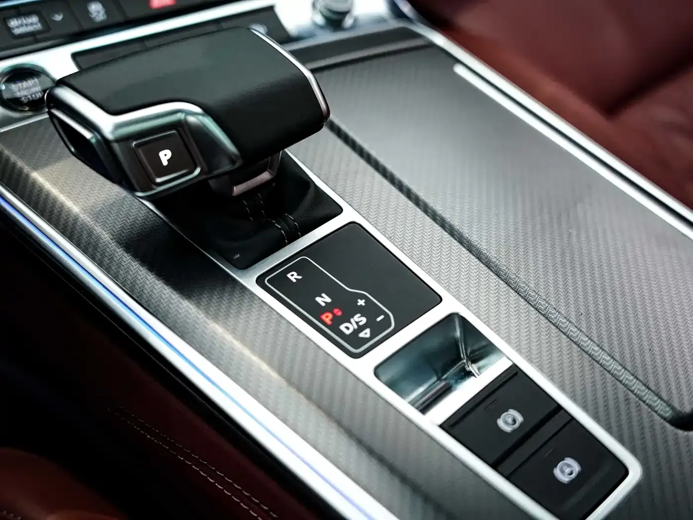 Audi A7L 45 TFSI quattro Black Warrior Edition 2024 — фото 24