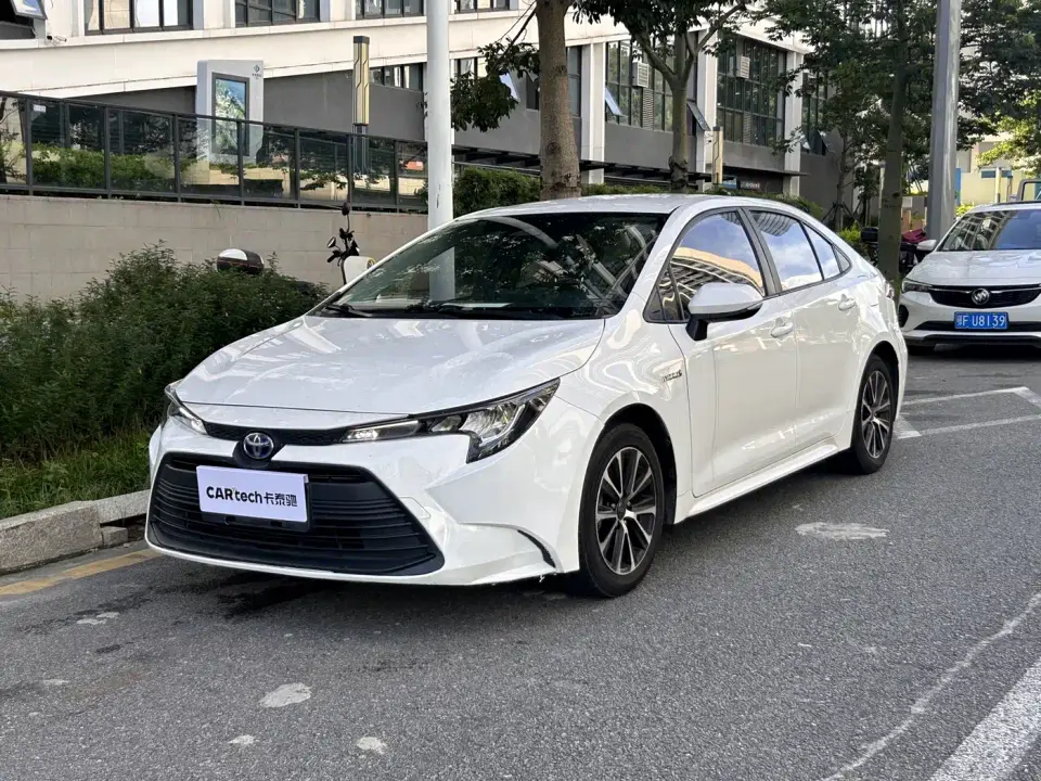 Toyota Levin Smart Hybrid 1.8L Leading Edition 2023