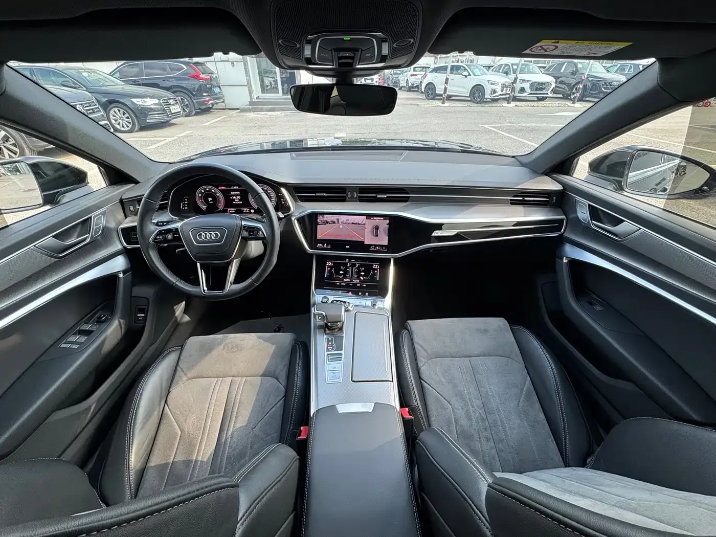 Audi A6L 45 TFSI Premium Dynamic 2024 — фото 9