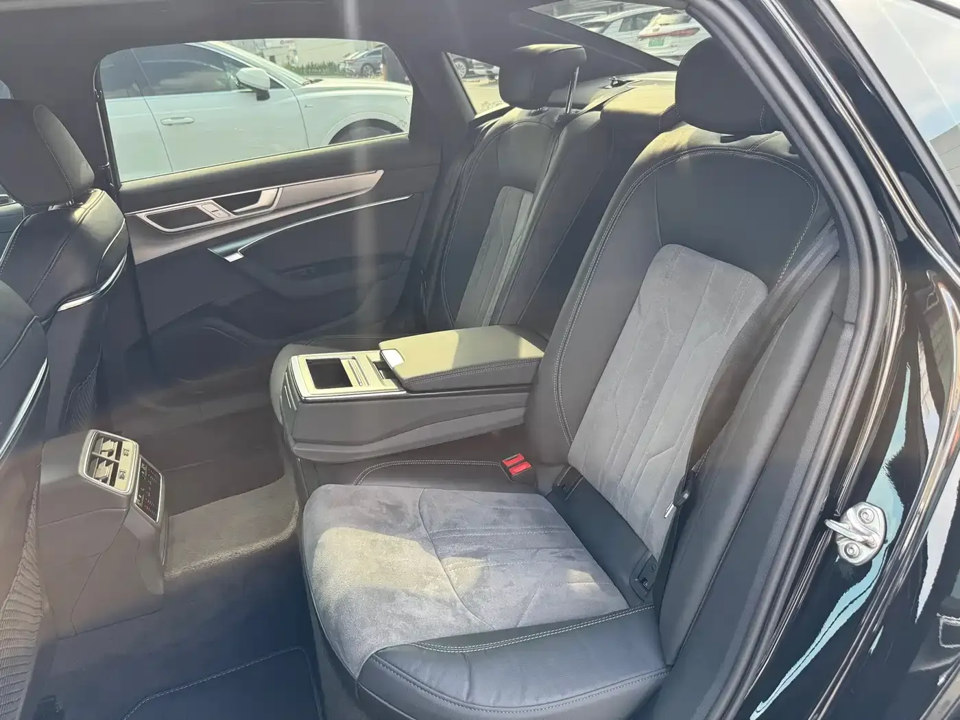 Audi A6L 45 TFSI Premium Dynamic 2024 — фото 15
