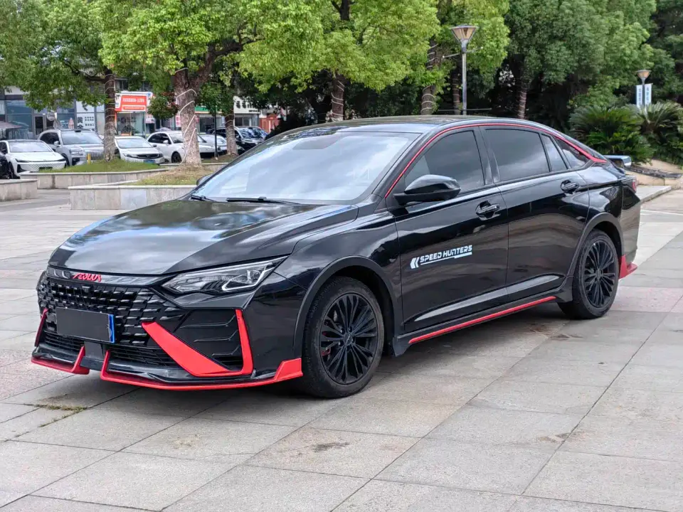 Dongfeng Aeolus Yixuan MAX 1.5T Dark Night Dawn Edition 2022