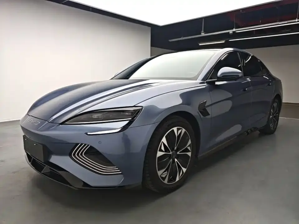 BYD Seal 550km Standard Range RWD Premium 2023