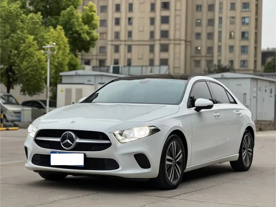 Mercedes-Benz A-Class A 180 L 2022