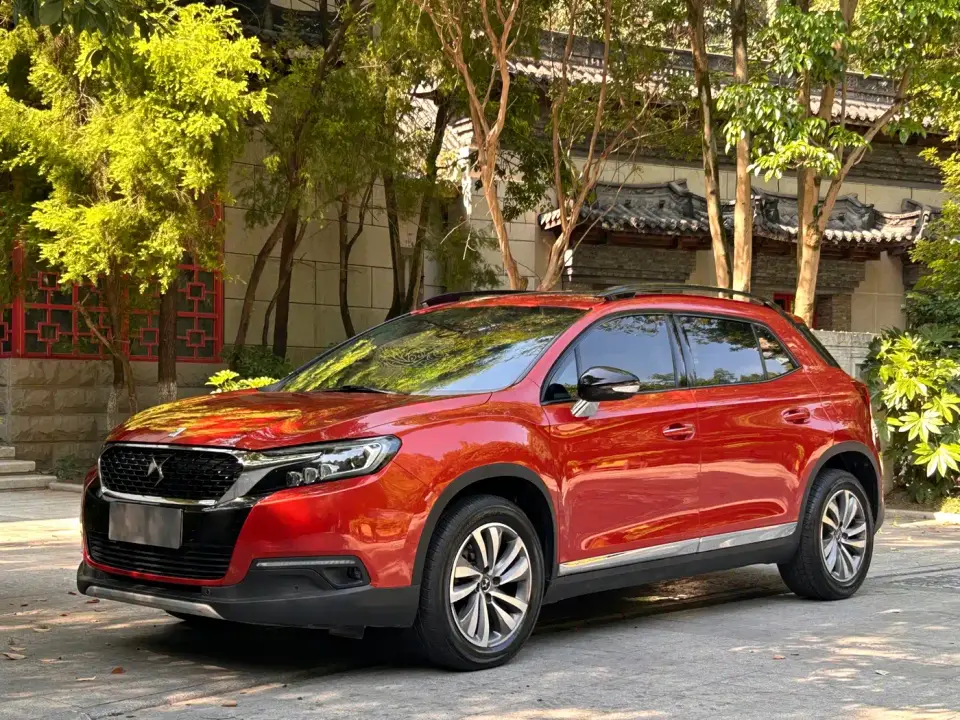DS 6 30THP Premium Edition 2019