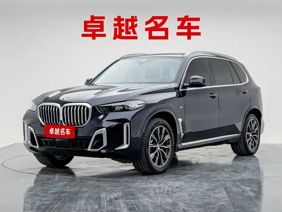 BMW X5 xDrive 30Li M Sport Package 2025