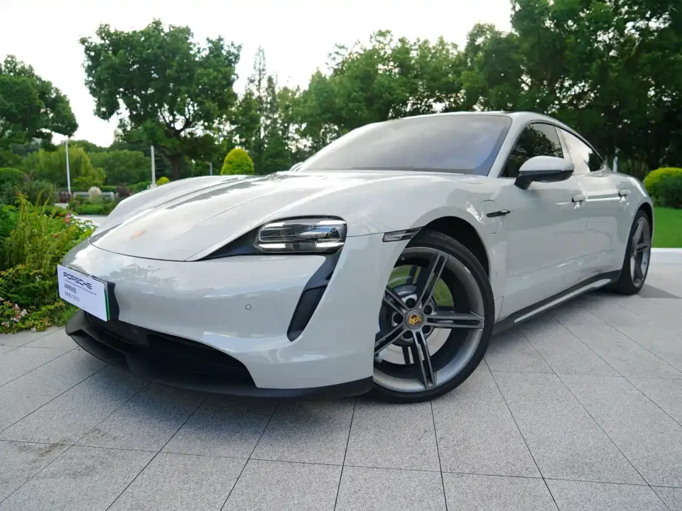 Porsche Taycan Facelift Taycan 2023
