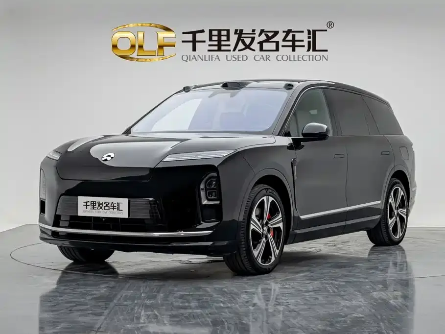 NIO ES8 Model 6-Seat Executive Luxury Edition 2025