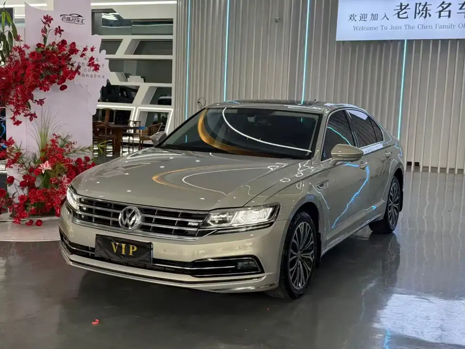Volkswagen Phideon Facelift 380TSI FWD Business 2019