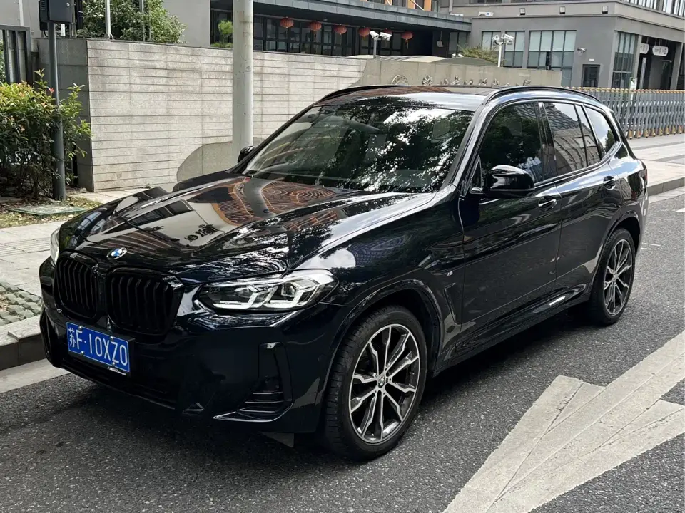 BMW X3 xDrive30i Leading M Night Package 2023