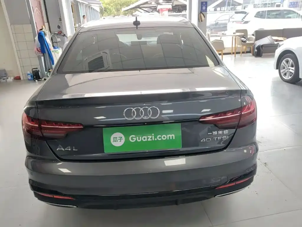 Audi A4L 40 TFSI Luxury Dynamic 2024 — фото 6