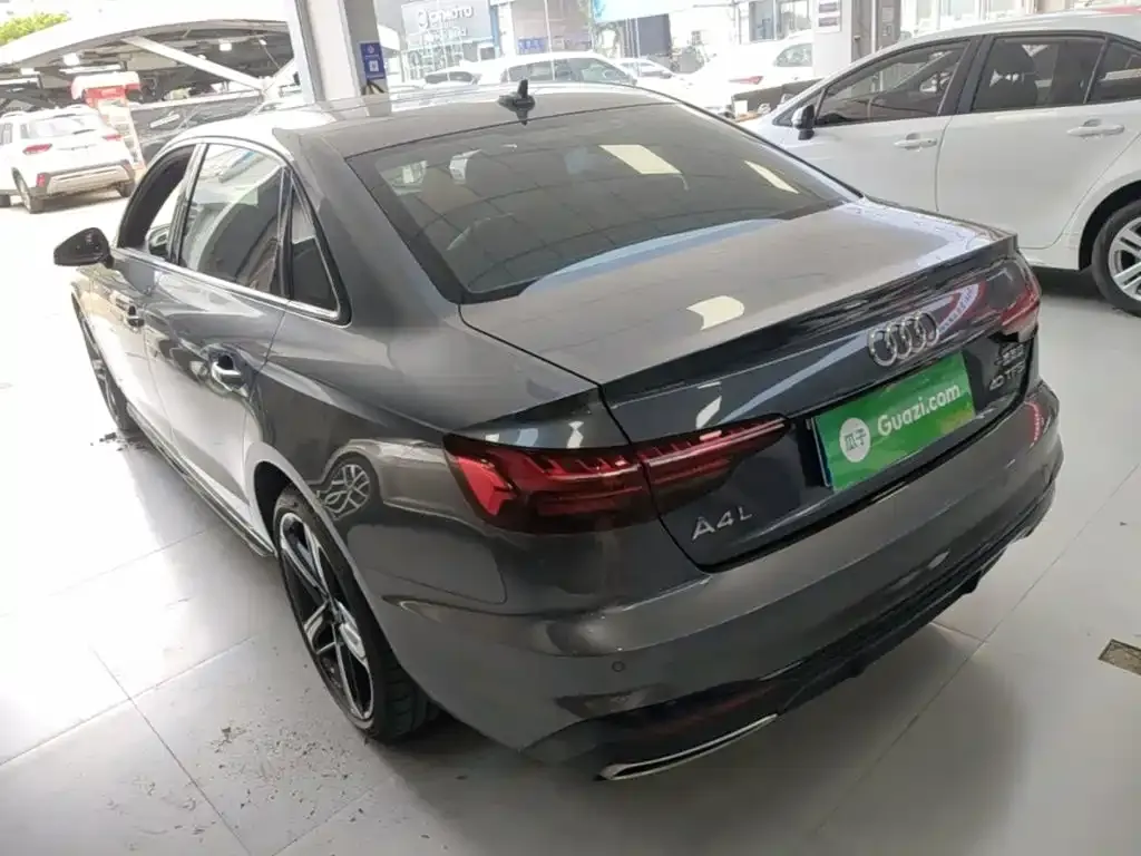 Audi A4L 40 TFSI Luxury Dynamic 2024 — фото 5