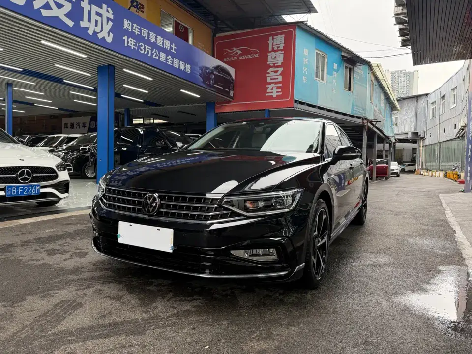 Volkswagen Magotan Model 2 Million Commemorative Edition 330TSI DSG Luxury 2023