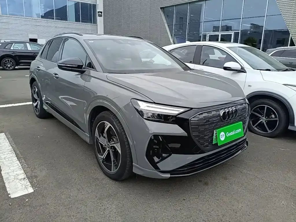 Audi Q4 e-tron 50 e-tron quattro Creation Night Edition 2024 — фото 4