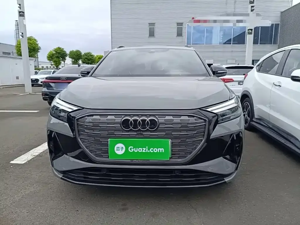 Audi Q4 e-tron 50 e-tron quattro Creation Night Edition 2024 — фото 3