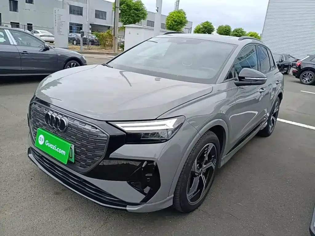 Audi Q4 e-tron 50 e-tron quattro Creation Night Edition 2024 — фото 2