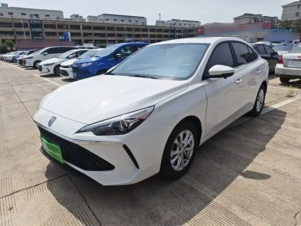 Roewe i5 1.5L CVT Luxury Edition 2025