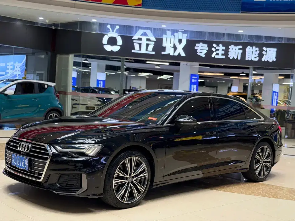 Audi A6L 55 TFSI quattro Premium Elegance 2021