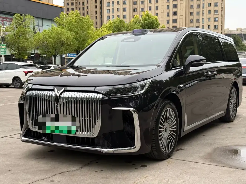 Voyah Auto Voyah Dreamer Model PHEV 4WD Premium QianKun Edition 2025