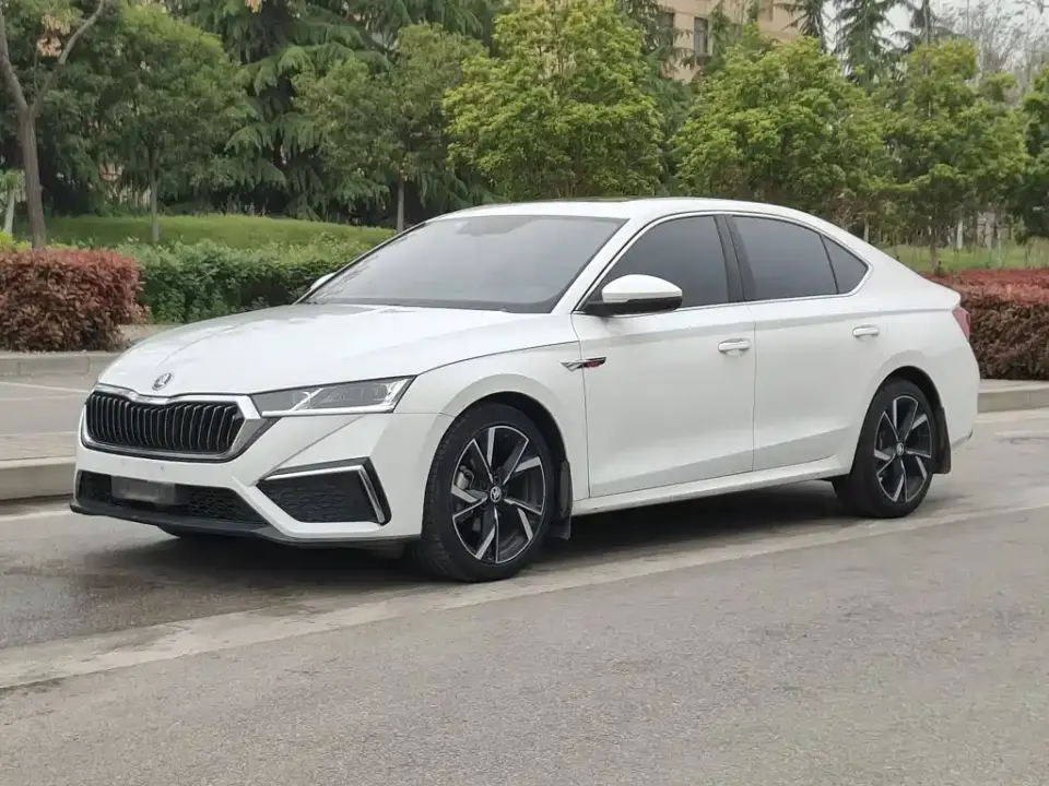 Skoda Octavia PRO TSI280 Premium Edition 2022