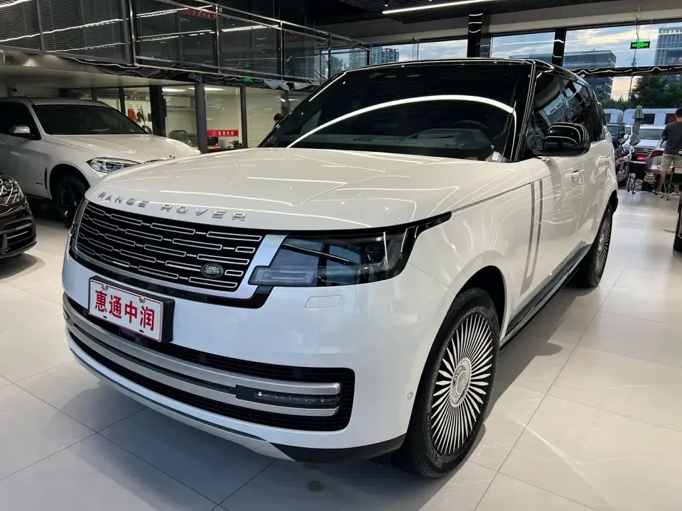 Land Rover Range Rover 3.0 L6 400PS Genesis Extended Version 2023