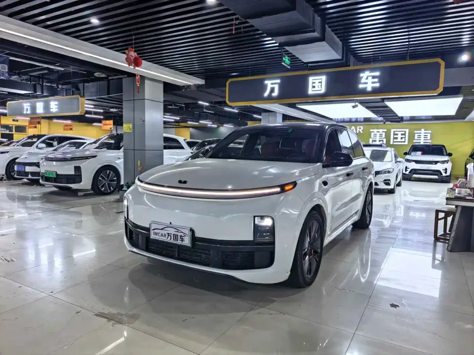 Li Auto Li L8 Pro 2024