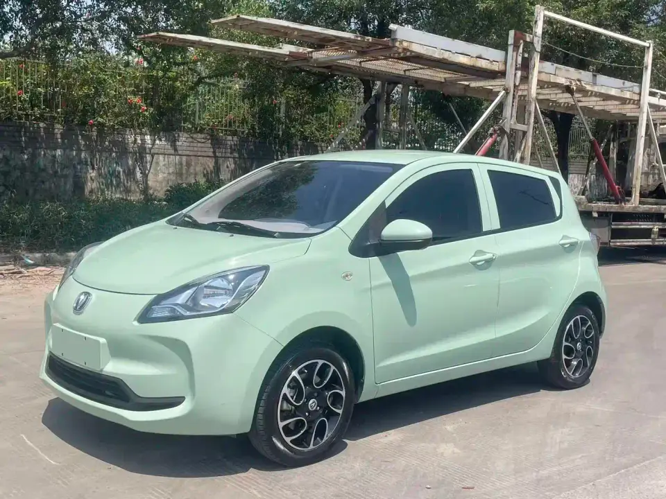 Changan Benben E-Star National Edition Colorful Version LFP (31.86kWh) 2022