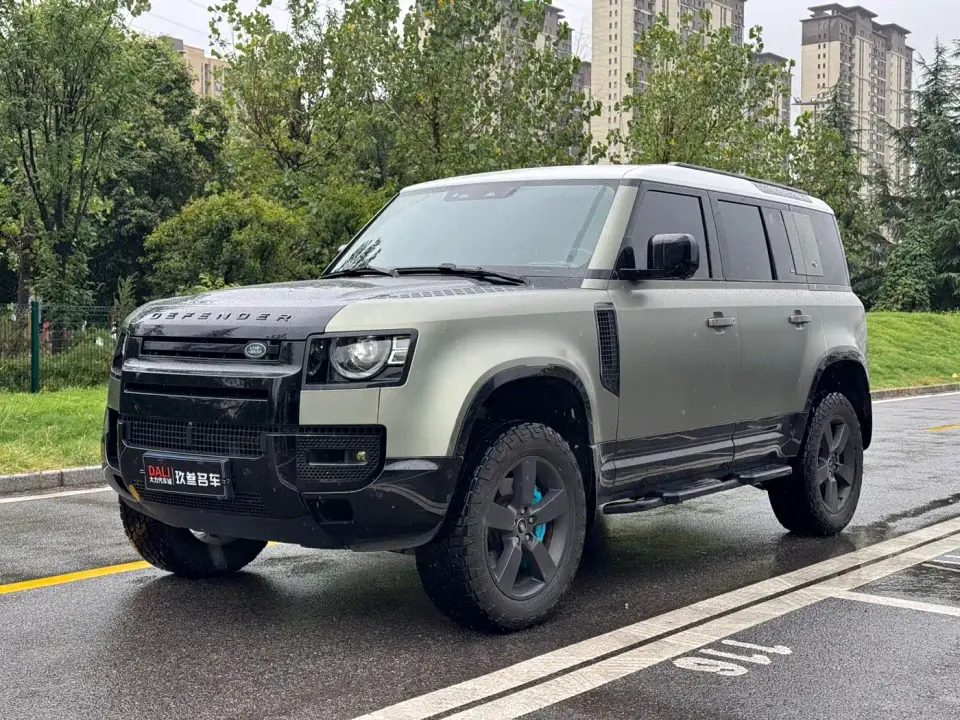 Land Rover Defender 110 P400 X-DYNAMIC HSE 2021
