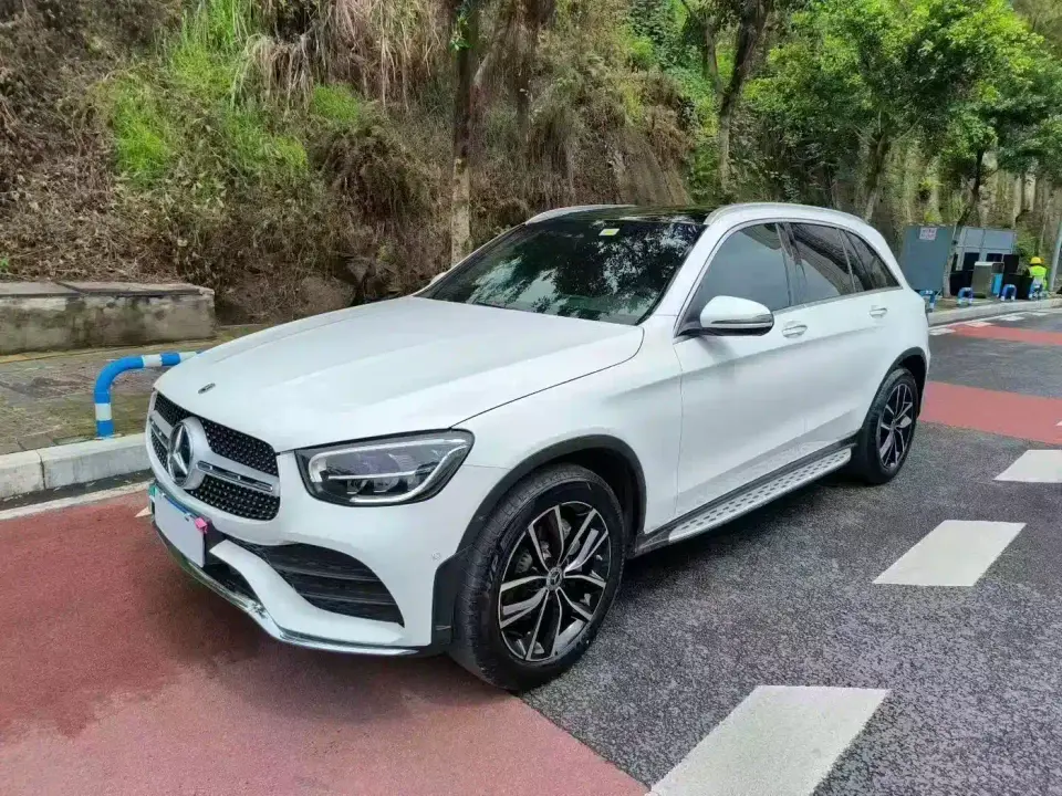 Mercedes-Benz GLC-Class Model GLC 300 L 4MATIC Dynamic Edition 2022