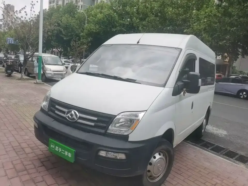 SAIC Maxus Xintu V80 2.5T Classic 6-Speed Manual Aoyuntong Facelift Short Wheelbase Medium Roof 5/6-Seater 2020