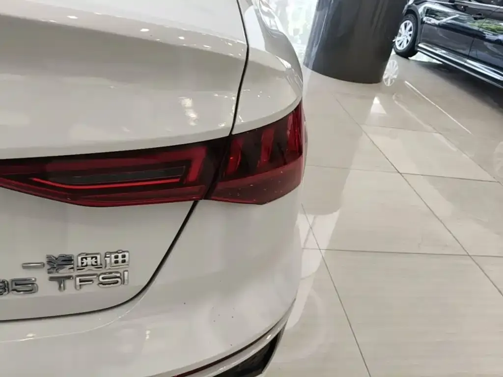 Audi A3 Model A3L Limousine 35 TFSI Fashion Sport 2024 — фото 8