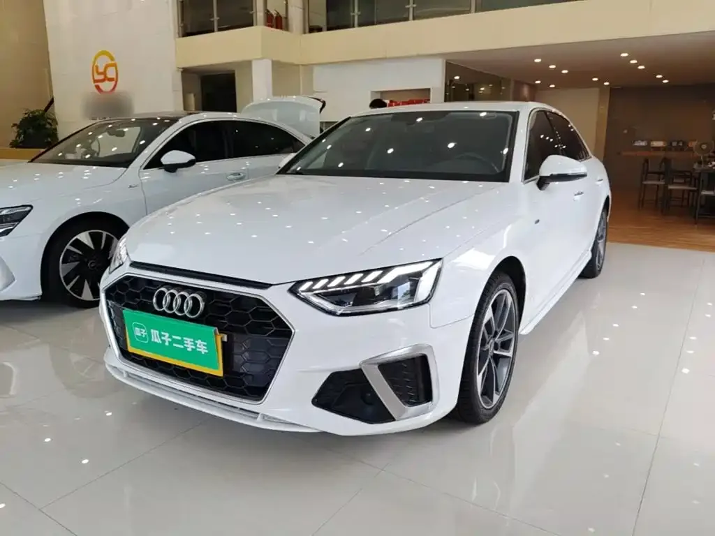 Audi A4L 40 TFSI Fashion Dynamic 2024