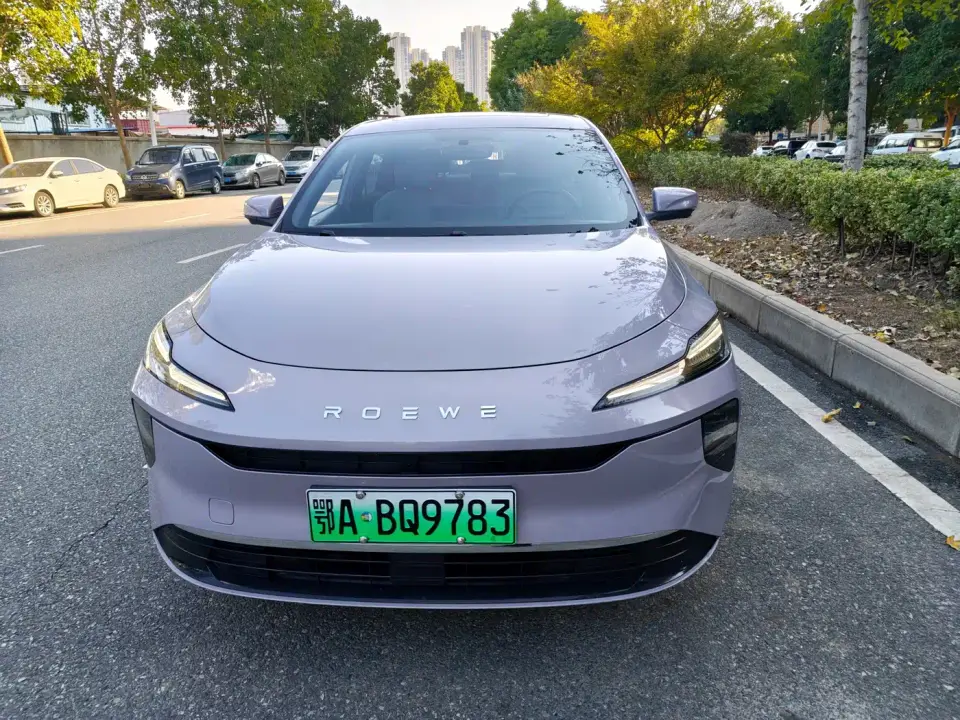 Roewe D6 450km Premium Edition 2025