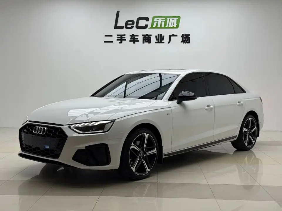 Audi A4L 2 Million Celebration Edition 40 TFSI Luxury Dynamic 2025