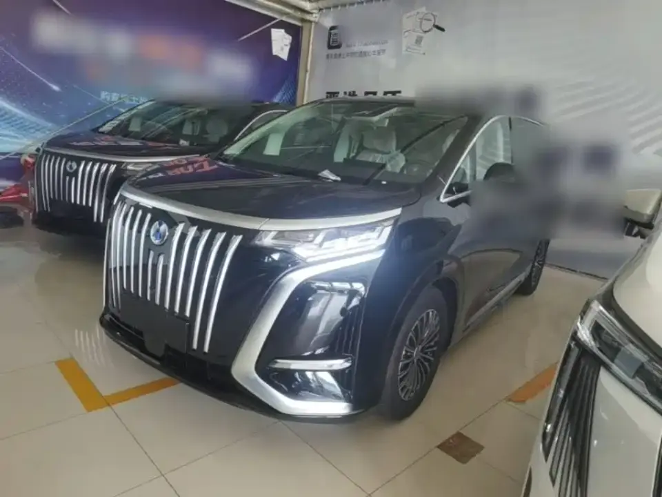 Denza D9 EV 620 Premium 2026