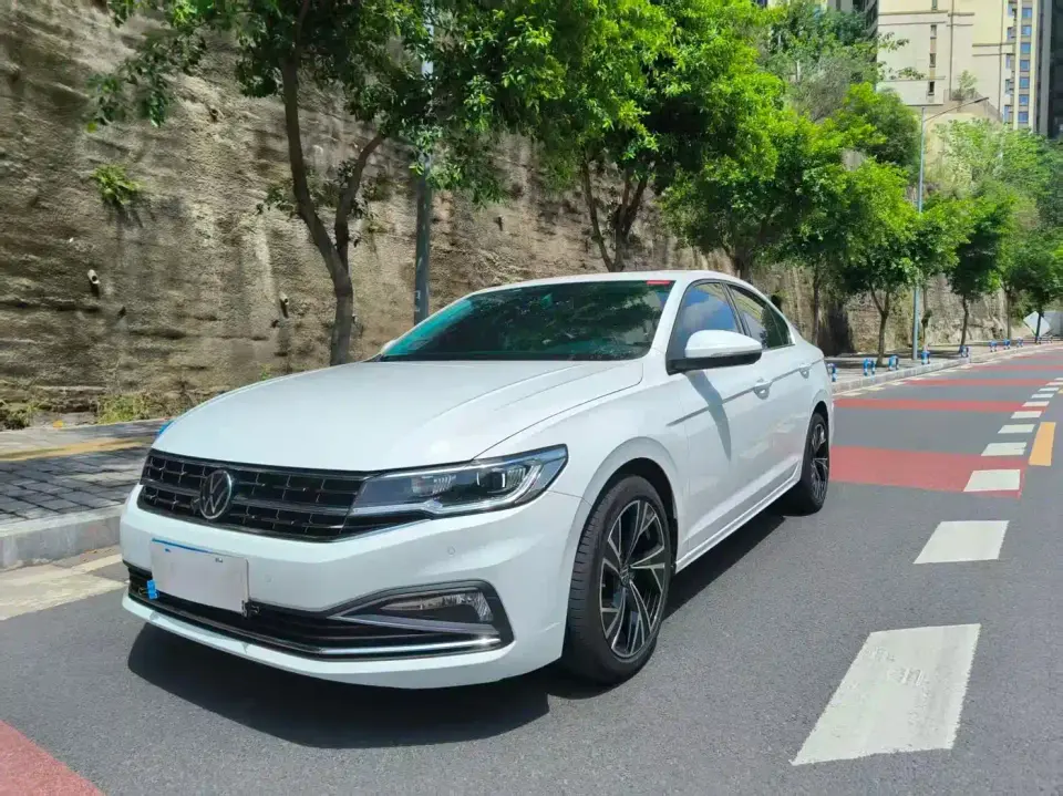 Volkswagen Bora 1.5L Automatic Luxury Smart Edition 2022