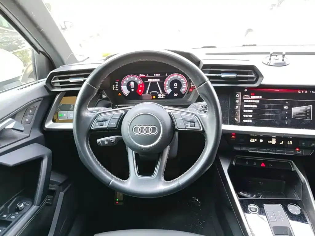 Audi A3 Model A3L Limousine 35 TFSI Fashion Sport 2024 — фото 11