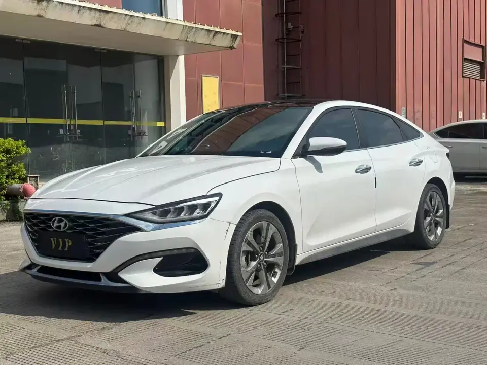 Hyundai Fista 280TGDi Smart Speed Edition China V 2019