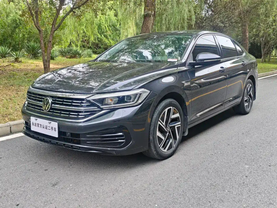 Volkswagen Sagitar 300TSI DSG Surpass Edition 2024