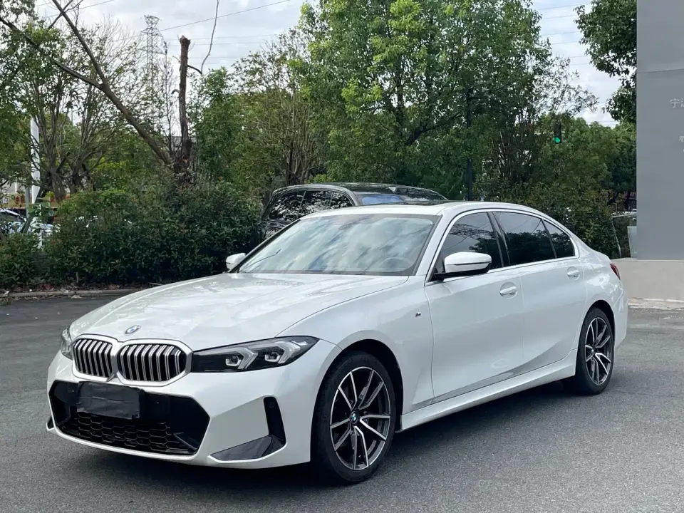 BMW 3 Series 325Li M Sport Package 2023