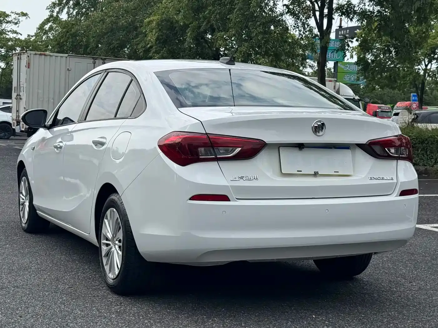Buick Excelle 15N CVT Elite 2019 — фото 3
