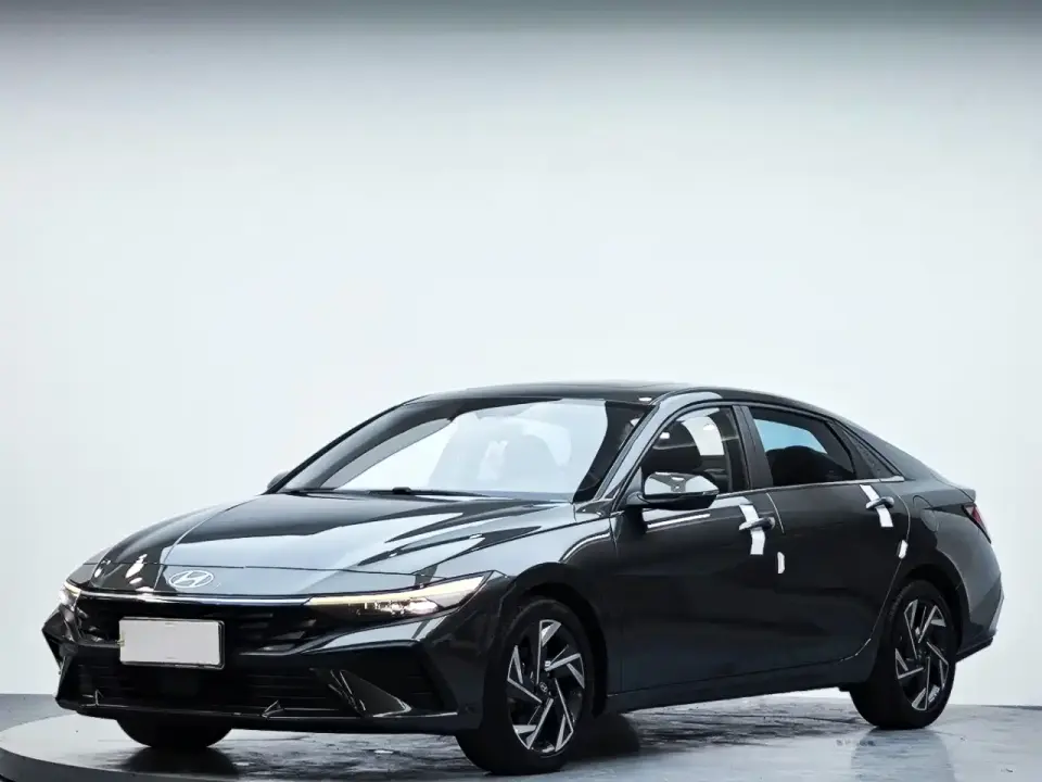 Hyundai Elantra Model 1.5L CVT LUX Premium Edition 2023