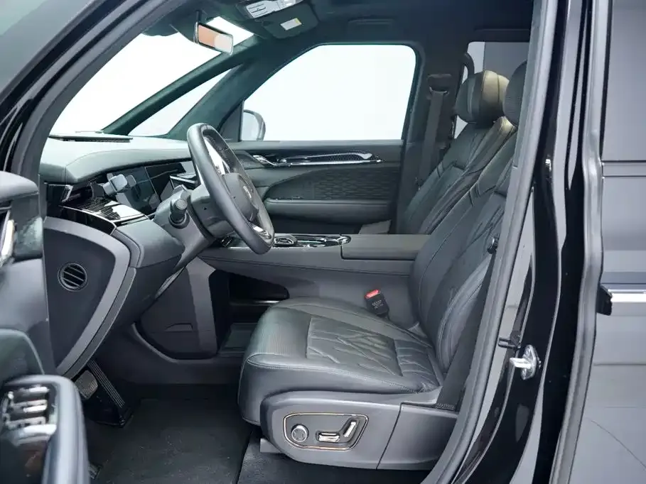 Zeekr 009 6-seat Executive AWD 108kWh 2024 — фото 4