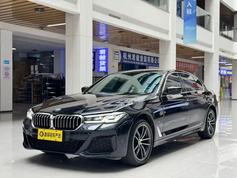 BMW 5 Series 525Li M Sport Package 2023