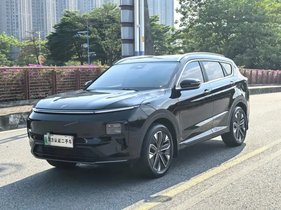 Jetour Shanhai L7 Model 1.5T 120km MAX+ 7-Seater 2024