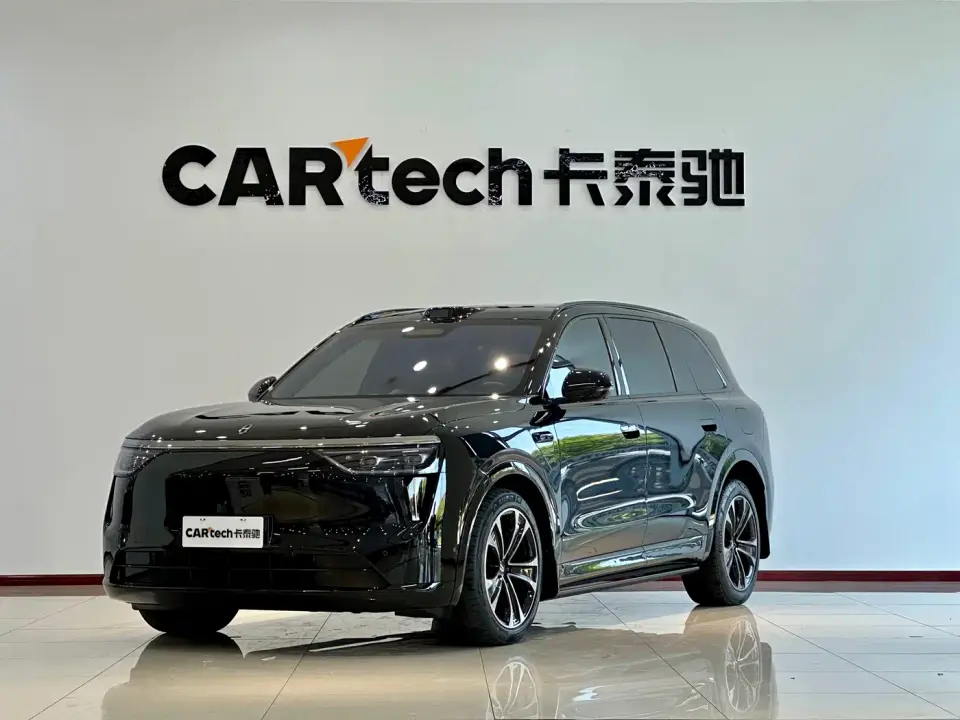 AITO Wenjie AITO M8 Model Extended Range Max+ Edition 53.4kWh 6-Seater 2025