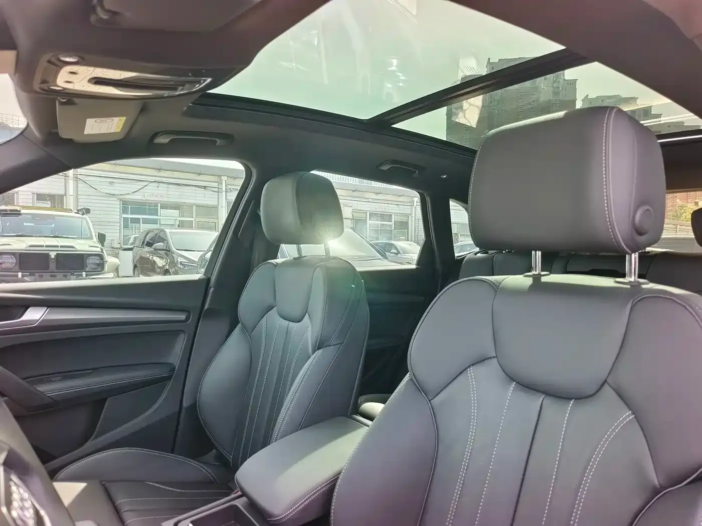 Audi Q5L Model 40 TFSI Luxury Dynamic 2024 — фото 10