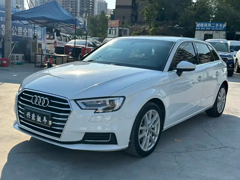 Audi A3 Facelift Sportback 35 TFSI Progressive (China VI) 2020